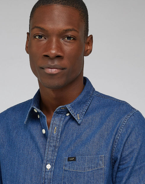 Lee Men's Button Down Shirt In Mid Stone