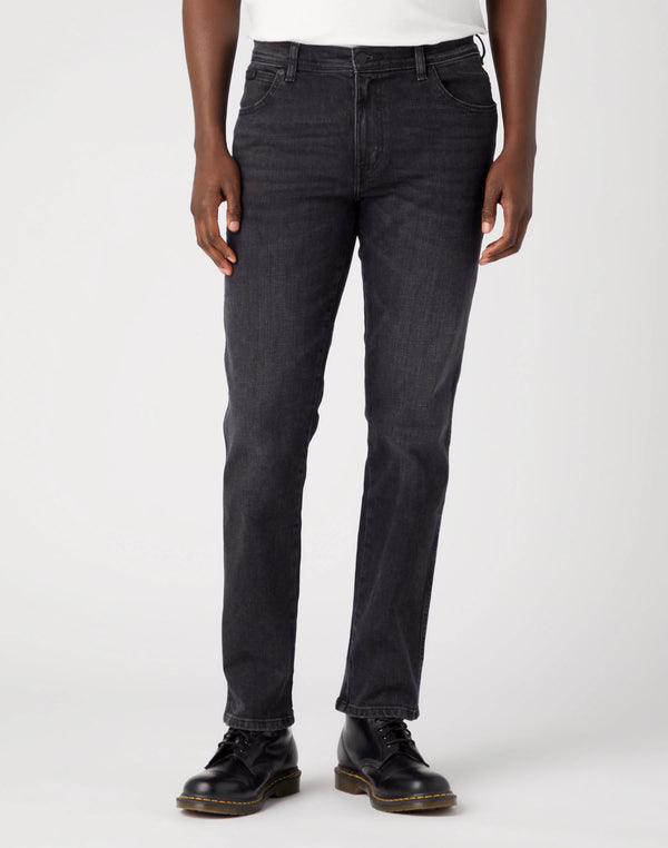 Wrangler Men's Texas Low Stretch Jeans in Thunder