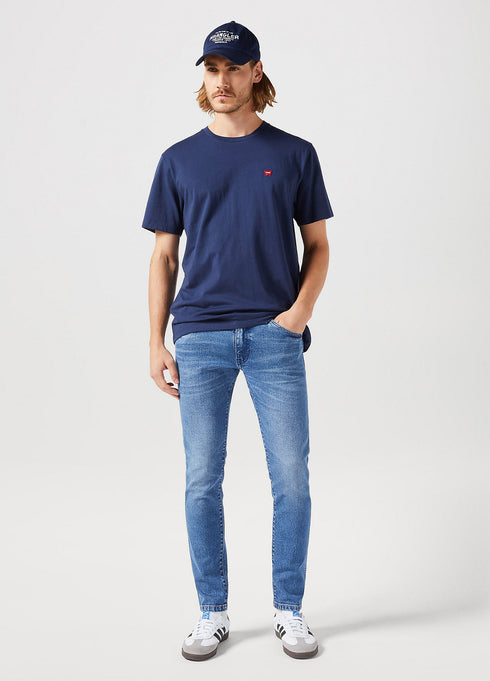 Wrangler Men's Sign Off Patch Logo T-Shirt In Navy