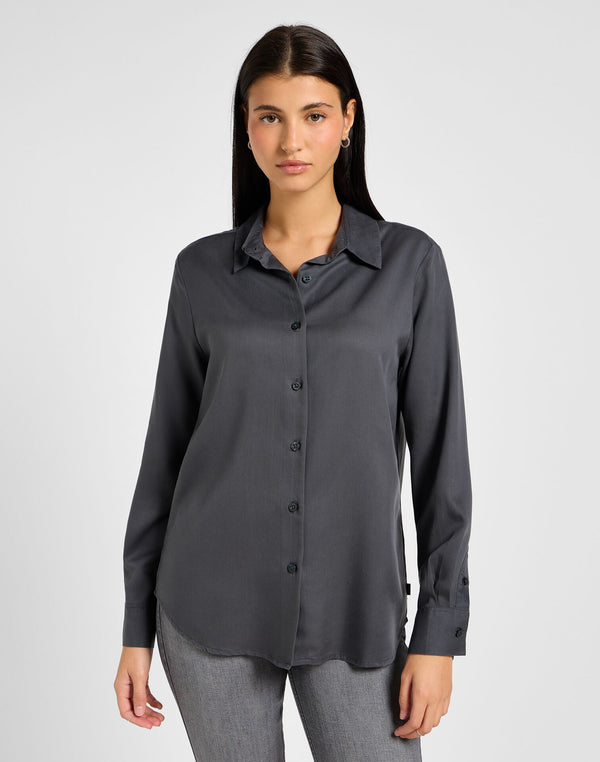 Lee Women's Pocketless Shirt in Dark Muted Gray