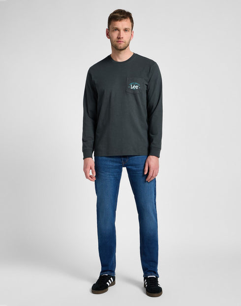 Lee Men's Long Sleeve Pocket Logo T-Shirt in Washed Black