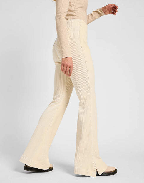 Lee Women's Pull On Flare Jeans in Soy Bean