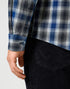 Wrangler Men's 1 Pocket Indigo Shirt In Navy