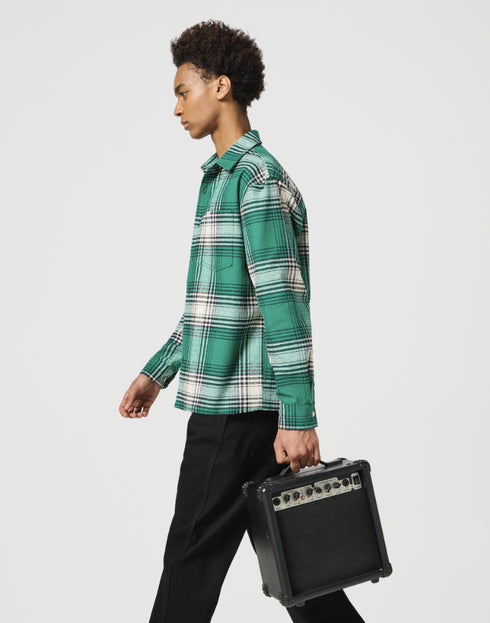 Wrangler Men's Non Frayed Plaid Shirt in Green
