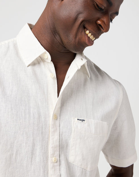 Wrangler Men's Short Sleeve 1 Pkt Shirt In White