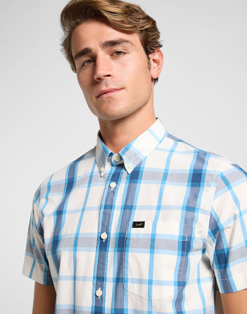 Lee Men's Button Down Short Sleeve Shirt in Stream Ecru Plaid