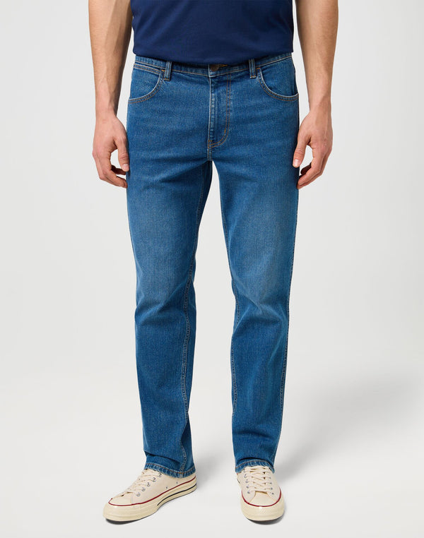 Wrangler Men's Greensboro Jeans In Oakwood Blue