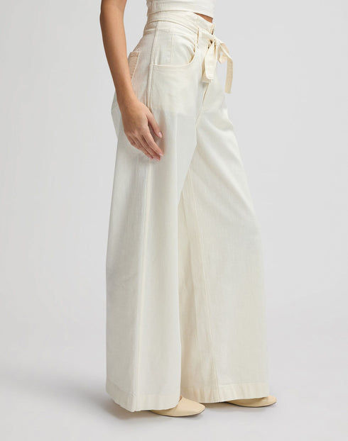 LEE PLEATED TROUSER NATURAL