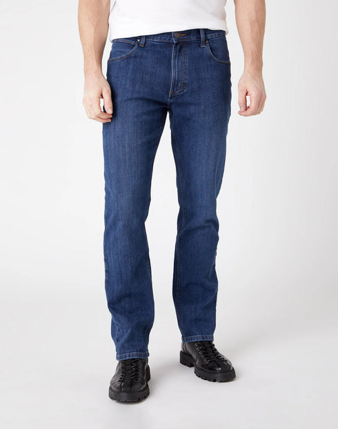Straight Fit Jeans In Dark Stone