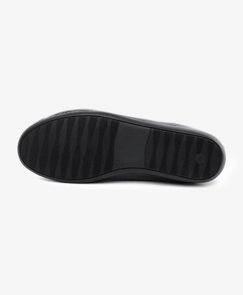 Greyder Women's Traditional Moccasin shoes in Black