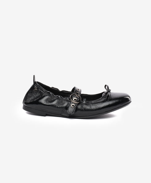 Greyder Women's Ballet Style Moccasin Shoes in Black