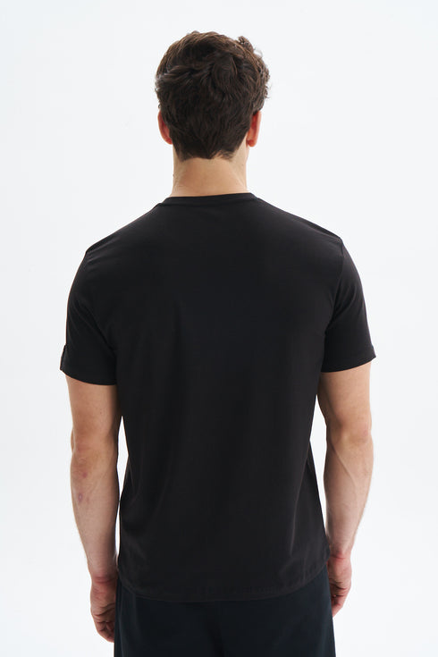 Arma Men's Discover T-Shirt