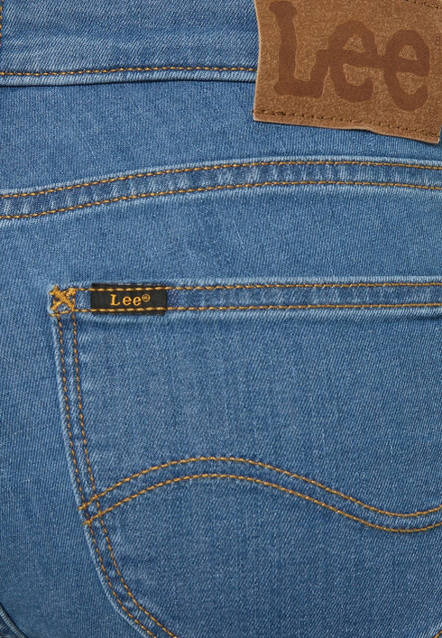 Marion Straight Jeans In Fresh Clean Light