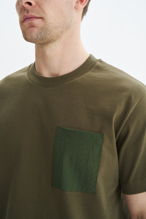 Arma Men's Clean Stylish T-Shirt