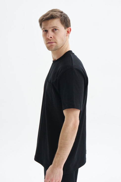 Arma Men's Clean Stylish T-Shirt