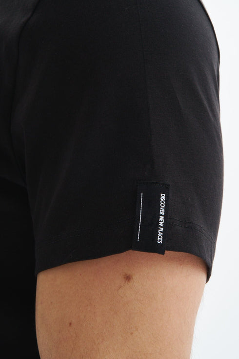 Arma Men's Discover T-Shirt