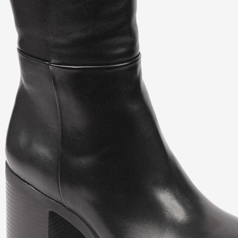 Greyder Women's Knee High Boots in Black
