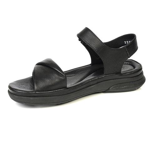 Greyder Women's Traditional Sandals In Black