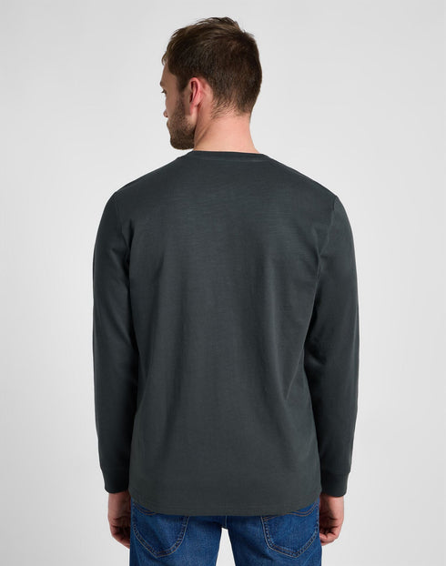 Lee Men's Long Sleeve Pocket Logo T-Shirt in Washed Black