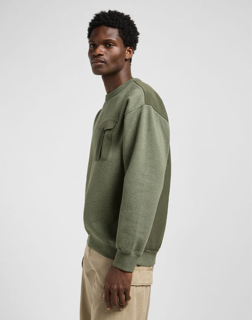 Lee Men's Utility Crew Sweatshirt In Oak Moss