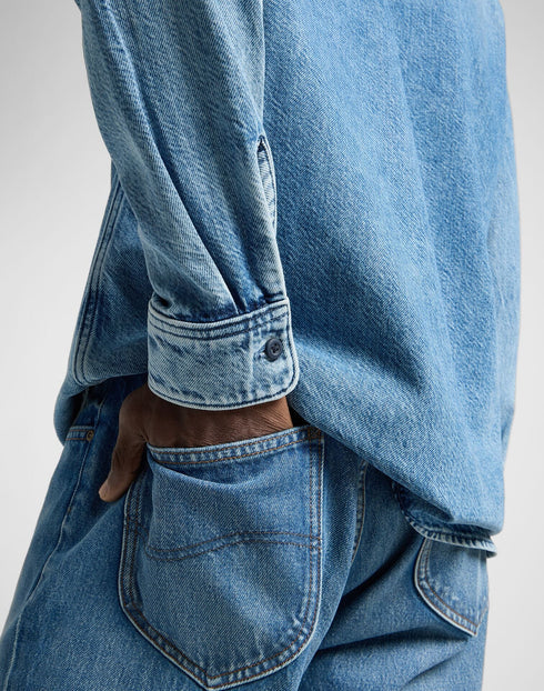 Lee Unisex Engineer Overshirt In Blue Meadow Wash