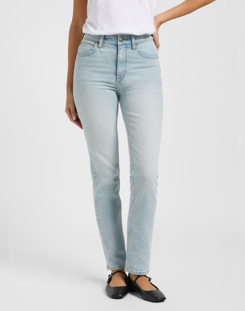 Lee Women's Carol Jeans In Light Rain Fall - Rodeo In