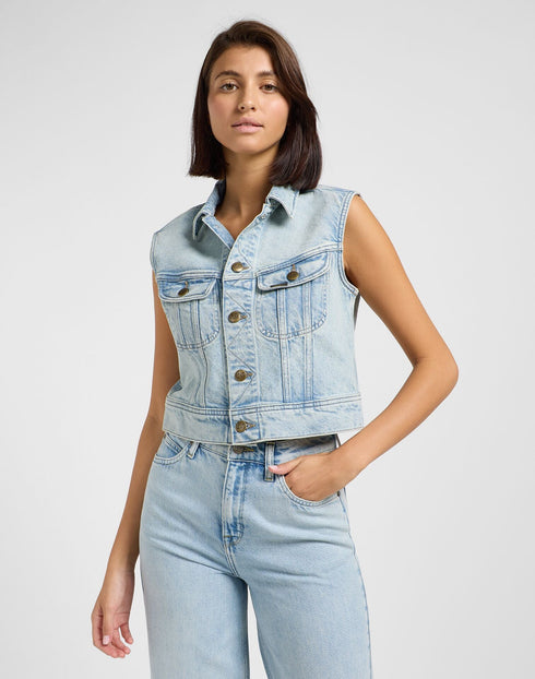 Lee Women's Cropped Rider Denim Vest In Hint Of Rain - Rodeo In