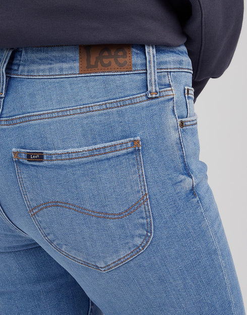 Lee Women's Elly Jeans In Mid Conversation - Rodeo In