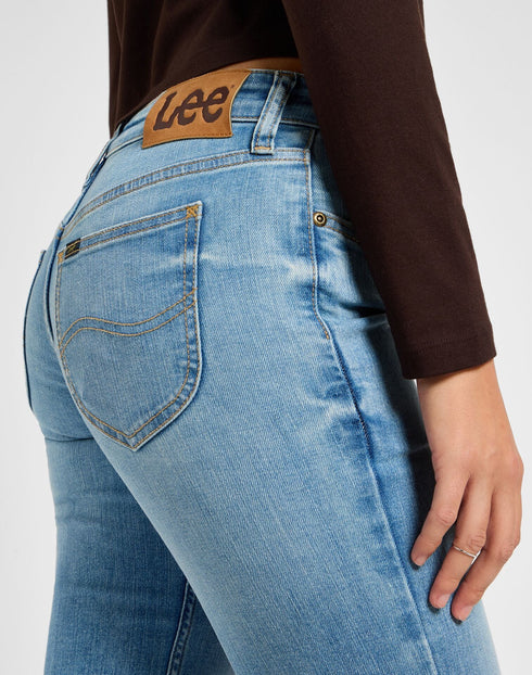 Lee Women's Jessica Jeans In Rising Sign - Rodeo In