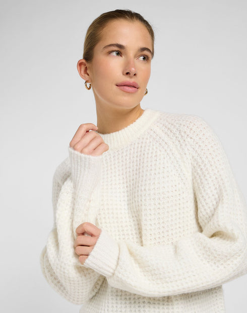Lee Women's Knit Sweater In Ecru