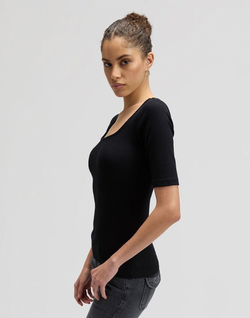Lee Women's Short Sleeve Square Neck T-Shirt In Black - Rodeo In