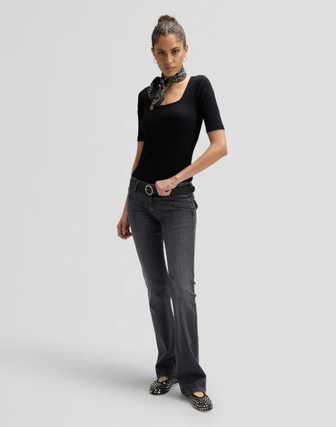 Lee Women's Short Sleeve Square Neck T-Shirt In Black - Rodeo In