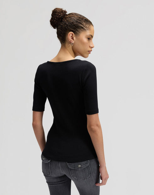 Lee Women's Short Sleeve Square Neck T-Shirt In Black - Rodeo In