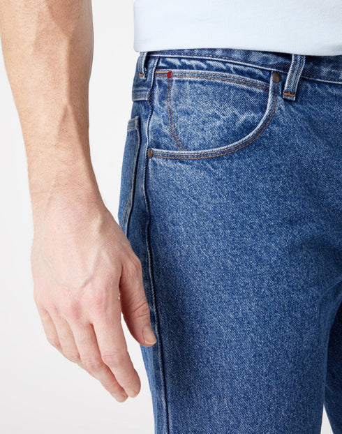 Straight Non - Stretch Jeans in Medium Stonewash - Rodeo In