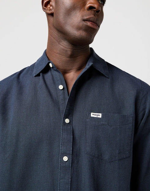 Wrangler Men's 1 Pkt Shirt In Dark Navy