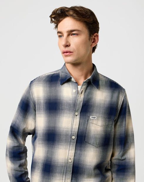 Wrangler Men's 1 Pocket Indigo Shirt In Dusty Blue - Rodeo In