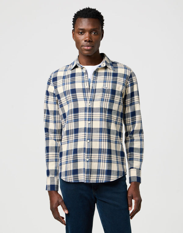 Wrangler Men's 1 Pocket Indigo Shirt In Light indigo - Rodeo In