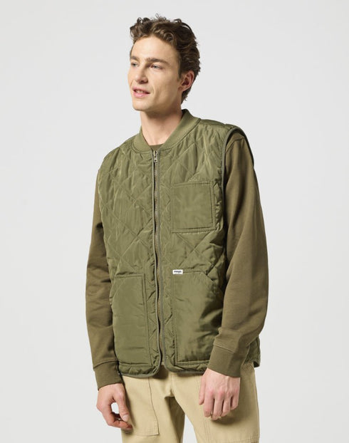 Wrangler Men's Elevated Vest In Ivy Green