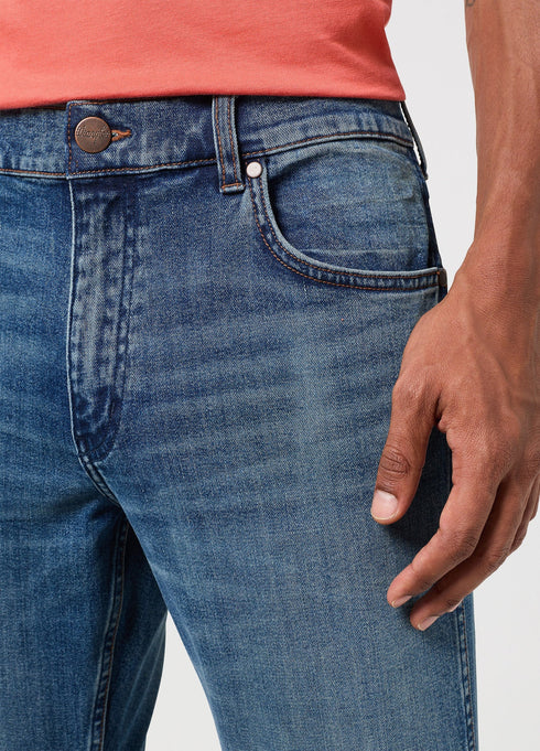 Wrangler Men's Greensboro Jeans In Camino