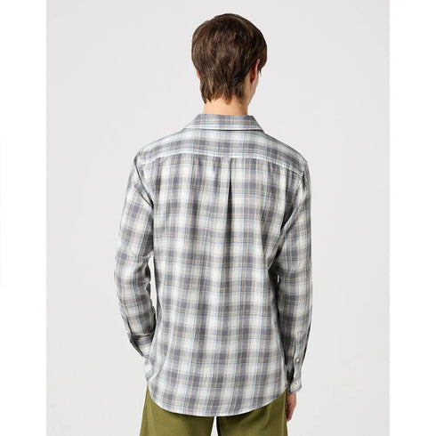 Wrangler Men's Long Sleeve 1 Pocket Shirt In Grey