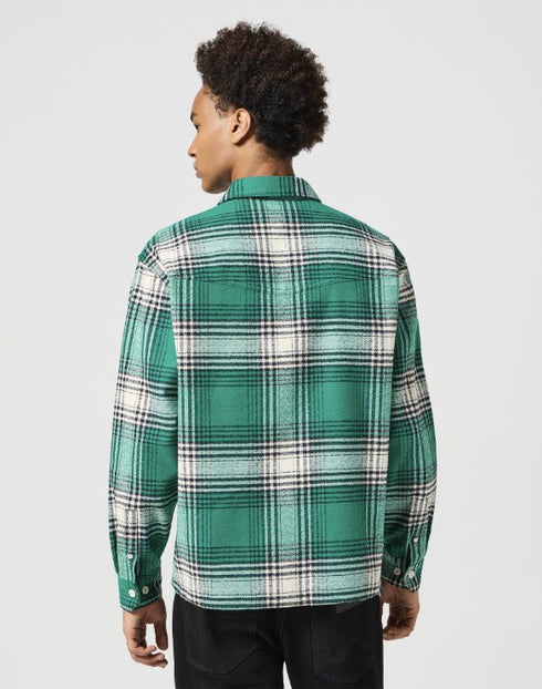 Wrangler Men's Non Frayed Plaid Shirt in Green