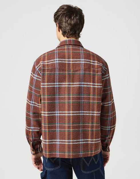 Wrangler Men's Non Frayed Plaid Shirt in Picante