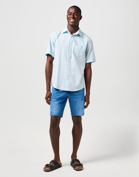 Wrangler Men's Short Sleeve 1 Pkt Shirt In Dream Blue