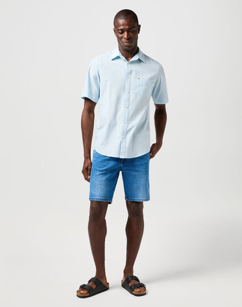 Wrangler Men's Short Sleeve 1 Pkt Shirt In Dream Blue