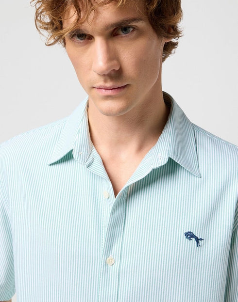 Wrangler Men's Short Sleeve Shirt In Green Stripe Oxford