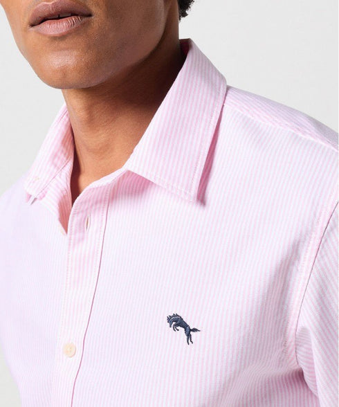 Wrangler Men's Short Sleeve Shirt In Pink Stripe Oxford