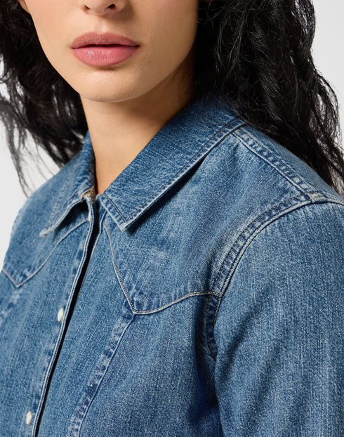 Wrangler Women's Exaggerated Yoke Shirt In Faded Blue - Rodeo In
