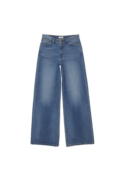 Wrangler Women's Loose Straight Jeans in Rhianon