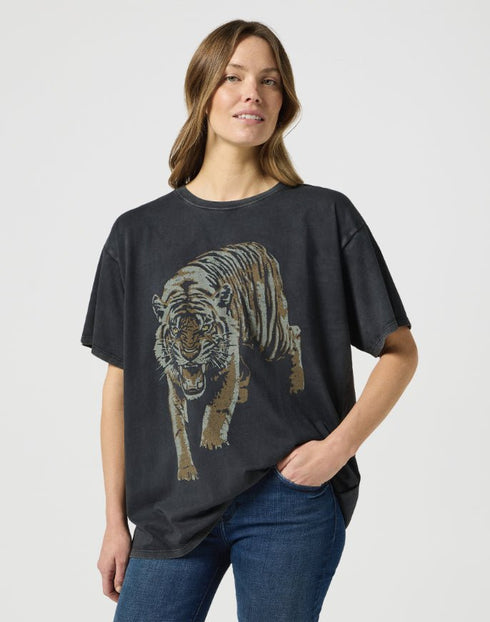 Wrangler Women's Oversized Faded Black