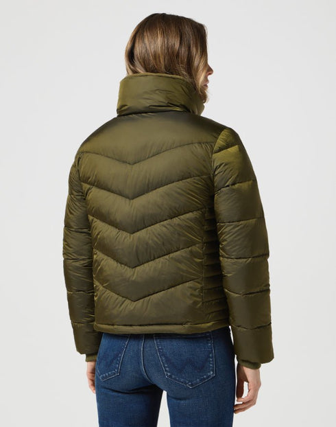 Wrangler Women's Short Puffer Jacket in Ivy Green